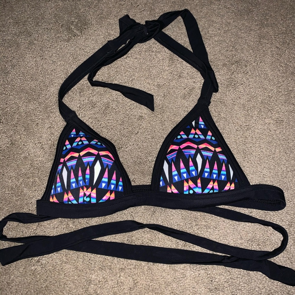 Pink Victoria secrets baiting suite top